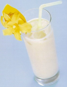 Коктель банановый с молоко и дыней